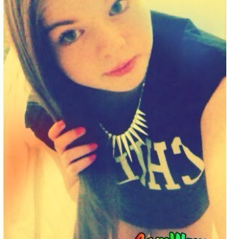 rhianneevans123's profile picture. Basically something funny that will make you follow me ;D