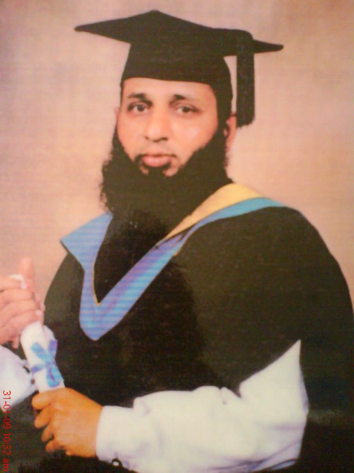 I am a new Muslim.  My goals and targets are to be remarkable slaves of Allahu Akbar, labour brilliantly hard and to become the best Muazzin, Imam & Professors.