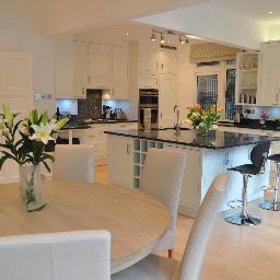 Interior designer and home stager.  Making the most of your home, for sale or for you to enjoy.
