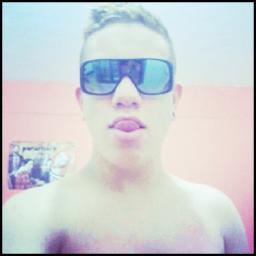 That man do not close your eyes to the world, but that has more days, hope for better days!   (Little monster)