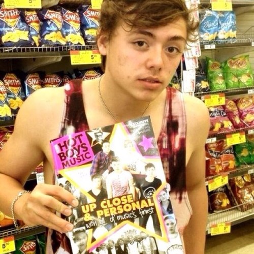I am just a Collector that is amazed by how inspirational, amazing and talented the boys are. Im Jaydens wife. TC + JB. @jaydensierra Love you. @thecollective12