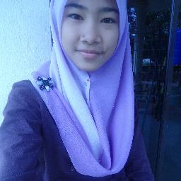 Assalamualaikum (: Me? NFA a.k.a FARAH | Imma 14 gonna be | Follow me :) and, i'll follow u back :D