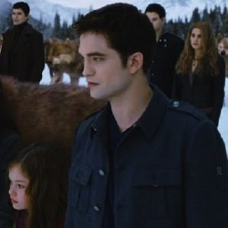 Daily quiz questions on Twilight by Stephenie Meyer. Tweet me your answers!