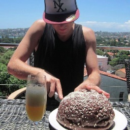 DJ- MUSIC- CHEF - ART- LIFE - CAKE