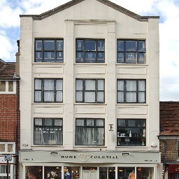 HomeColonial's profile picture. Unique antique shop in the middle of Berkhamsted.