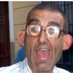 Si quiere reírse, entre en mi blog: