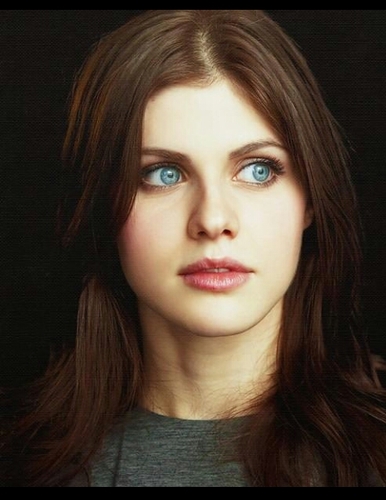 Editor-in-chief of SIP newly married to @Cgrey_shades, Kate Kavanaghs best friend(+21mature RP)