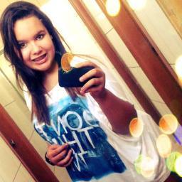 ##Segue ai 2 bj
#Sou chata ,linda kk,daora e isso aee 5 bj asaushuhsau'