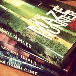 The Maze Runner Fandom en Español.Encontraras informacion acerca de la Trilogia y la Precuela 'The Kill Order' y adelantos acerca de la Pelicula *proximamente*