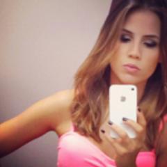 @perolafaria te admiro muito minha bebê.  Obrigada por ser essa pessoa incrivel que você é. Me Orgulho de ser sua fã.   Since:  18/08/12