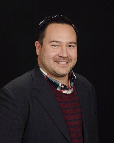 SJBsells's profile picture. A real estate expert with a marketing background.