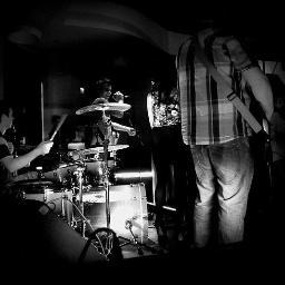Off The Hook! Based in Sligo, playing all over the place! Weddings / Festivals / Parties / Graduations / Pubs & Clubs! (,)