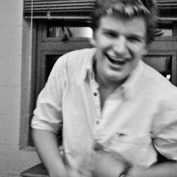 macgeek4's profile picture. 