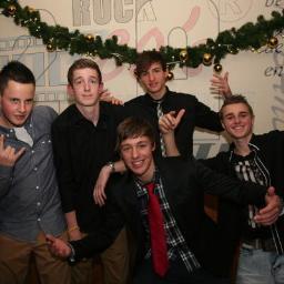 Follow Maar ! / 16 Years Old  / BH4D Dalton / K.C.R Korfbal / A3 / Feyenoord Rotterdam / Playing Drums / Love Music / Playing in a Band