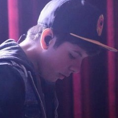 No somos Fans de Matt / SOMOS HUNTERS de ♥ Harémos todo lo posible por que Matt♥ nos siga , Siguenos te lo devolvemos (: