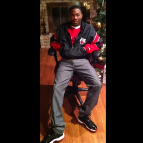 keep my head up & let god do the rest !
the streets not for everybody, thats why they made sidewalks
