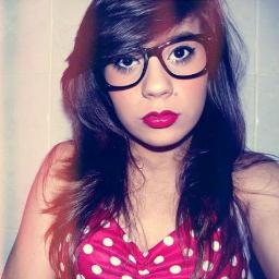 Eu que vivo com α cαbeçα nα luα & com músicα no ouvido          
( MP ) - http://t.co/5BQ5QTEg
#UniaoDoTwitterSegueEuSigoDeVolta