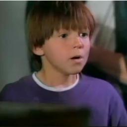 The official twitter page for the Facebook page Drakesters Love Drake Bell.