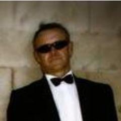 MrIanDyson's profile picture. 