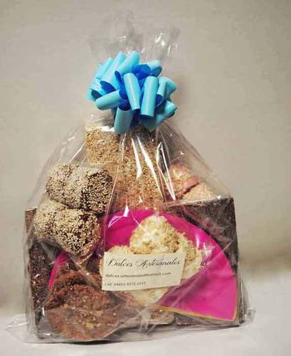 Dulces artesanales. Amaranto, chocolate, bombones y nuez son algunos de nuestros ingredientes... llámanos 55 4372 2693