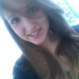 Não me descrevo,não me limito,me conheça pelo que sou,não pelo que os outros dizem!