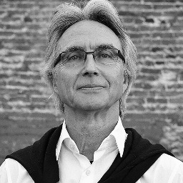 Keynote Speaker, Designer, Filmmaker. Author : Emotional Branding, Citizen Brand, Brandjam. Produced This Space Available, a documentary on Visual Pollution