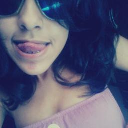 +Hoje realmente aprendi a viver
 Ter meu próprio valor
 Não querer ser melhor que você  .♫♪♪
Facebook : https://t.co/hhMKAnt4