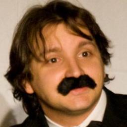 Comédien, animateur, chroniqueur, auteur...
Mais bon, là, je glande sur Twitter...
#blaguenulle , #geek , #ciné , etc...et RT de potes marrants. Parfois.