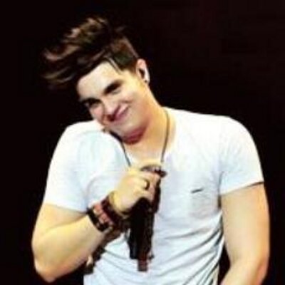 Profile Picture of Vida Da Minha Vida  ❤ (@MaisQloucasLsSC) on Twitter
