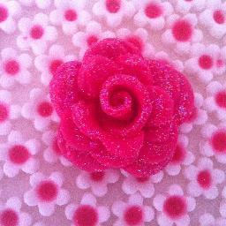 Custom made cakes,cupcakes,and cakepops...Enjoy!!!
greenwoodscakeshop@hotmail.co.uk