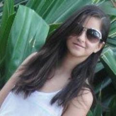 Eu erro porque sou humana.Eu erro porque não sou perfeita.Eu erro porque preciso aprender.!