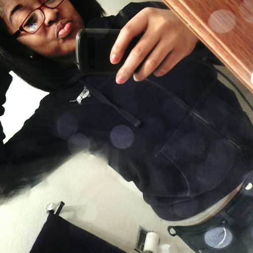 breePretty27's profile picture. 49er FaithFul . im PRETTY .  . Worried about a hater,  naw not me ♥