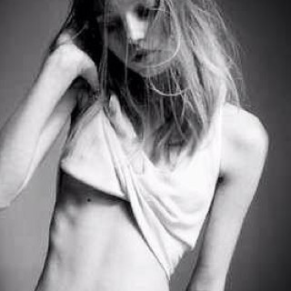 Skinny please. Depression. Anorexic. Broken. Hopeless. Cutter. You can talk to me whenever you need me. GW: 95lb