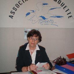 Présidente fondatrice de l'Association La Mouette. co-fondatrice de MCE. 
Chevalier Légion d'Honneur
Officier ONM
 Colonelle RC Gendarmerie Natio