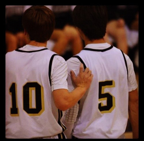 Hey im Kent im 16 and im a sophmore. Just play, Have fun. Enjoy the game.- MJ Fav Bible Verse-Phillipians 4:13
