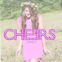 Cheers. Marca mexicana de ropa juvenil.
LOVE DENIM