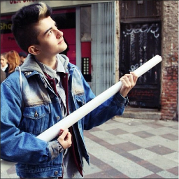 Fans de @YeyGodoy. Tiene un gato y es el amor de su vida.