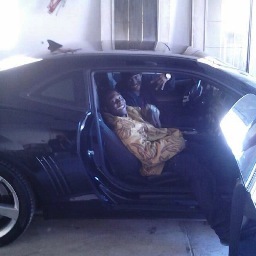 RAPSTAR FROM DETROIT MI ON THE UROCK TOUR FOLLOW ME I'LL FOLLOW BACK FREE MY BROS