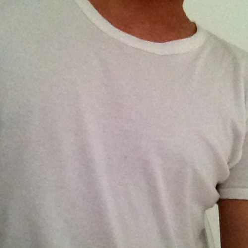 A gay who loves cock. Safe sex only. PM for more info :)