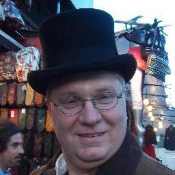 Development and fundraising pro. Event organizer, strategic thinker. Theater fan. Licensed New York tour guide, world traveler. In Brooklyn since 1993.