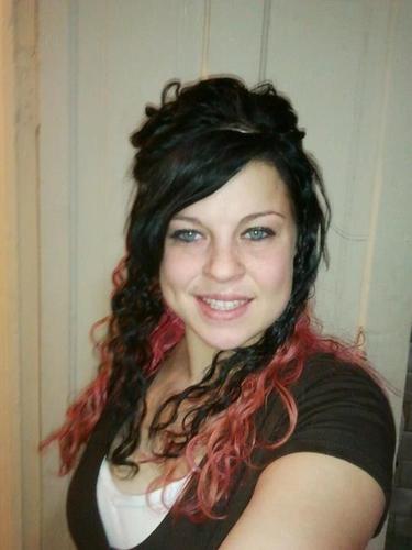 Married to the love of my life Larry Ratliff....the best thing dat ever happened to me and my son jayden