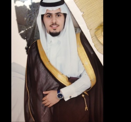 ‏رآگد ل حد آلبرود ؤ آلتبلد وآثق ل حد آلتغطرس ؤ آلتعآلي ، على أرصفهہ الخقهہ والذرابهہ يُحكى أني مرتزّ هناككَ '$*
(عاشق للنصر العالمي)