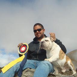 entrenadorcanin's profile picture. Instagram: @entrenadorcanino. Mas de 15 años de experiencia entrenando perros. Servicios de pension canina, transporte a veterinario y baño a domicilio