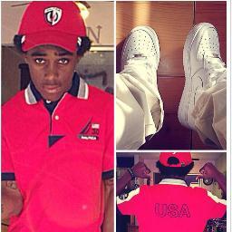 Yall Follow A Young Nigga On Here I Keep Shit 3Hunnitt !
