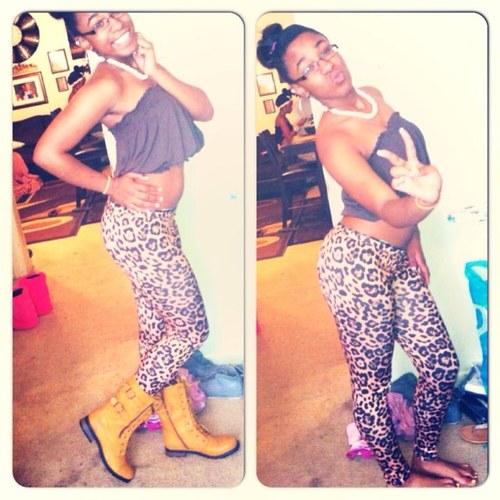 . Myy Naame iS Calay'Briaa | 16 | Single | Lovin ' | &&&'iiLovee Too Teext | Ayee Whilee Youu Reaadin ' Thiss Uu Should Press The Follow Button | Follow Me