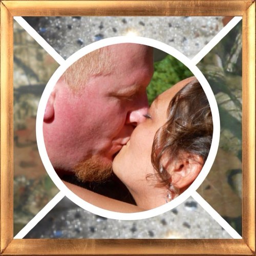 Moemoe42311's profile picture. 