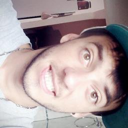 Minha diversão é pode viver grandes momentos.
guitarrista da @Zero17Oficial = ) http://t.co/6CTyVs9w0C