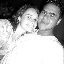 Sou um apaixonado por Deus,Familia, Amigos, Musica e tudo qui for bom.
Sou um cara louco por diversão meu amigos o digam kkk ( Obg Deus por tudo te Amo)