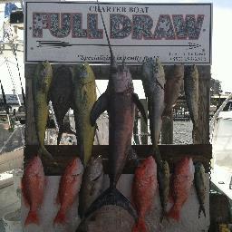specializing in family fun. charter boat in destin, florida. contact us for booking info at our website or contact us at 850-259-2516 with Captain Justin Destin