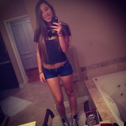 EmmaPayneEPA's profile picture. Emma Payne||16||Single|| Fairy with Magic|| Lovable,fun and funny||